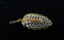 rhinestone leaf b